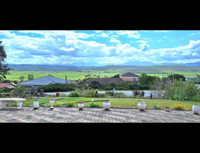 3 BEDROOM HOUSE FOR SALE IN FRAAIUITSIG